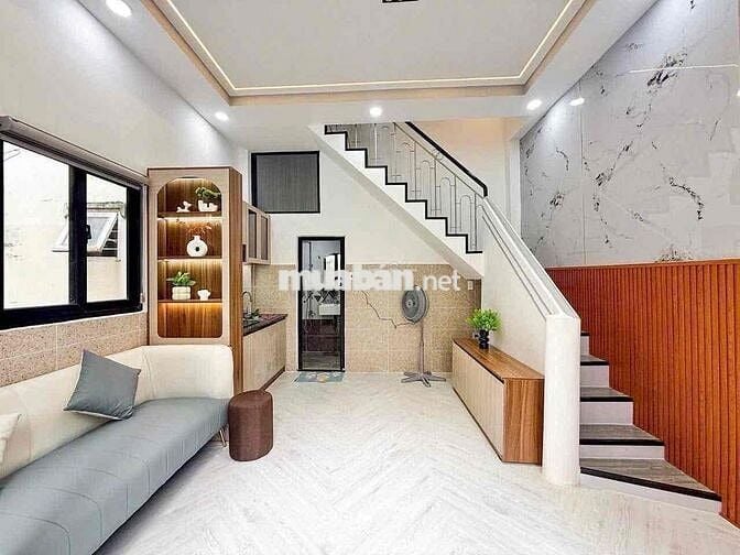 Nhà đẹp - hẻm rộng ngay Thích Quảng Đức, PN. Giá chỉ 3tỷ chẵn nhà SHR