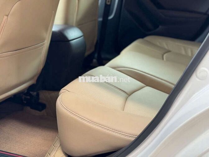 Mazda 3 2018 Hatchback 1.5 AT,màu trắng,83.000 km