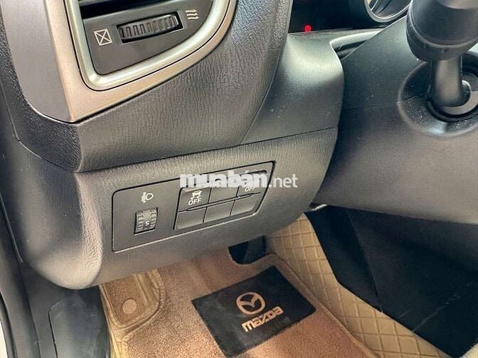 Mazda 3 2018 Hatchback 1.5 AT,màu trắng,83.000 km