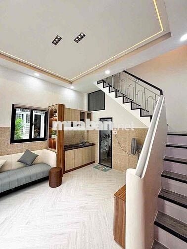 Nhà đẹp - hẻm rộng ngay Thích Quảng Đức, PN. Giá chỉ 3tỷ chẵn nhà SHR