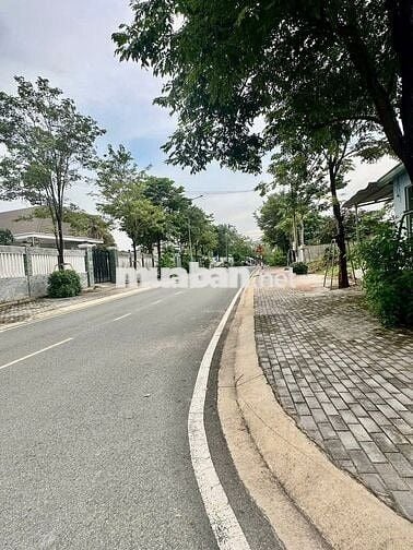 BÁN LỖ LÔ ĐẤT 145M2 THỔ CƯ SỔ HỒNG RIÊNG-VỊ TRÍ ĐẸP THỦ DẦU MỘT