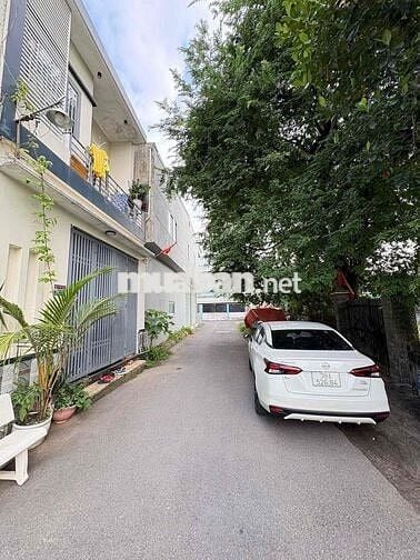 NHÀ Ở NGAY, DTSD 90M2 (5x9) FULL THỔ, HẺM 5M OTO, Trung Tâm, 2 ĐỒNG 85