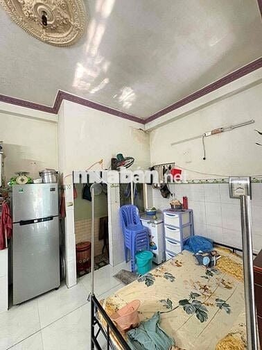 NHÀ Ở NGAY, DTSD 90M2 (5x9) FULL THỔ, HẺM 5M OTO, Trung Tâm, 2 ĐỒNG 85