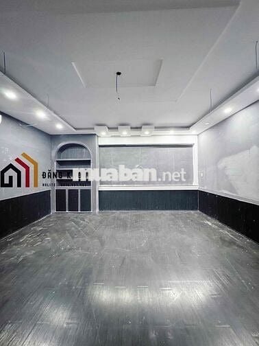 CHO THUÊ NHÀ MẶT TIỀN ĐƯỜNG TRẦN PHÚ