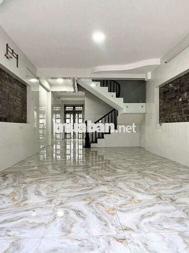 NHÀ ĐẸP HẺM 8M THÔNG CÁCH CHỢ 26_100M