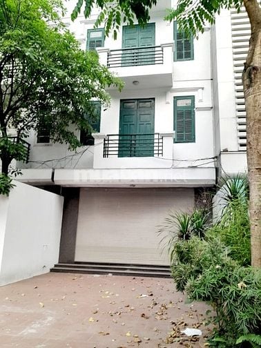 Mặt phố VIP Hoàng Cầu - 123m - mt 7.5 - 5 tầng thang máy - 52 tỷ
