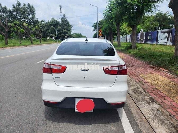 Kia Rio 2016 1.4 MT Sedan - 74000 km