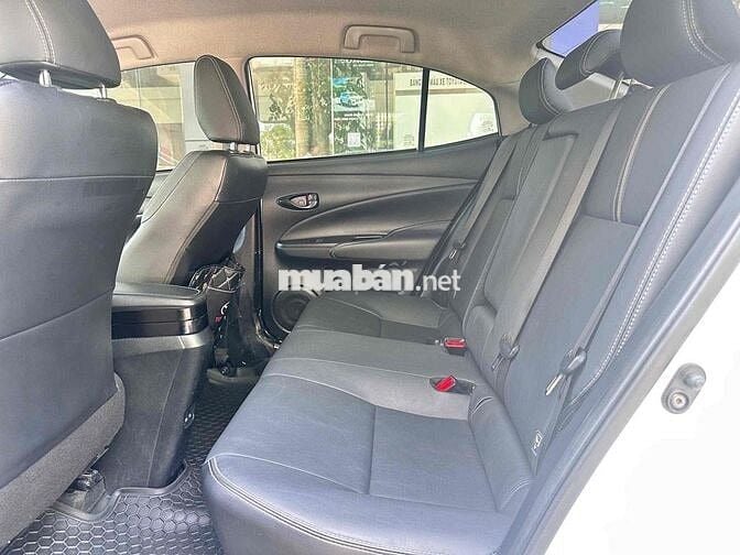 Toyota Vios 2024 1.5E CVT - 20000 km,BH tới 2027