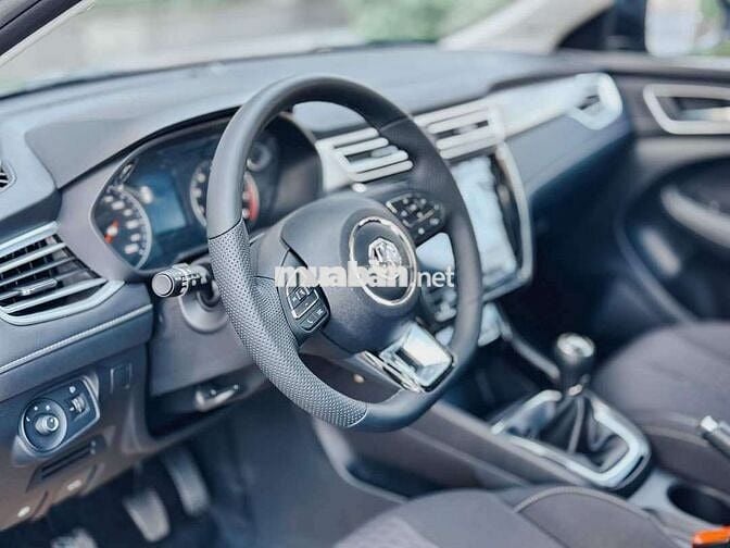 New MG5 MT sản xuất 2023 tồn kho