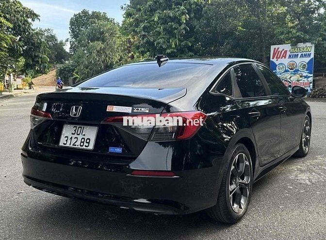 Honda Civic 2023 G 1.5 AT - 48000 km
