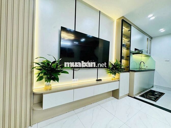 Bán nhà Cầu Giấy, chỉ 3p ra phố, ba gác đỗ cửa nhà, kinh doanh 36m2*5T
