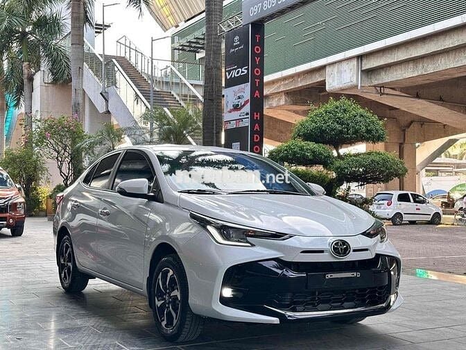 Toyota Vios 2025 G 1.5 CVT - 7000 km,40 triệu PK
