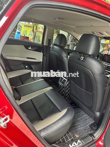 Kia K3 2024 Luxury 1.6 AT - 19500 km