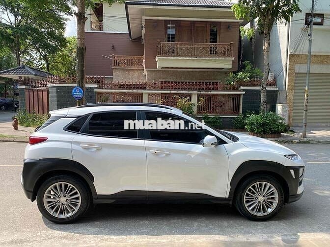 Hyundai Kona 2020 2.0 AT Tiêu Chuẩn - 52000 km