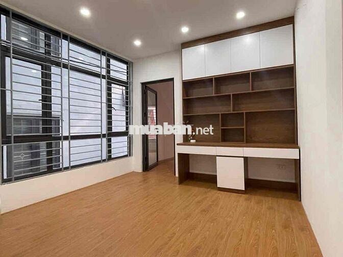 Nhà Phố Lê Đức Thọ 40m2 - 4 Tầng - Kinh Doanh - Gần Phố - Giá 8 Tỷ