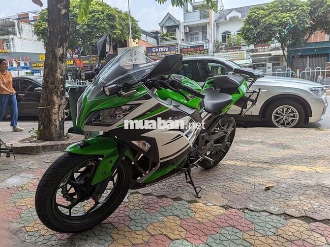 Cần bán xe Kawasaki Ninja 300 phiên bản đặc biệt