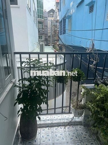 Chính chủ cần bán nhà Quận 1, 2 mặt tiền hẻm NTMK