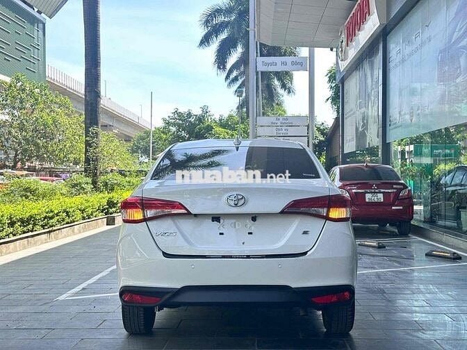 Toyota Vios 2024 1.5E CVT - 20000 km,BH tới 2027