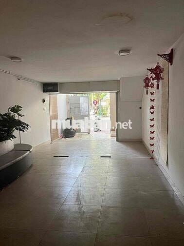 cho thuê dài hạn nhà 3 tầng mặt phố