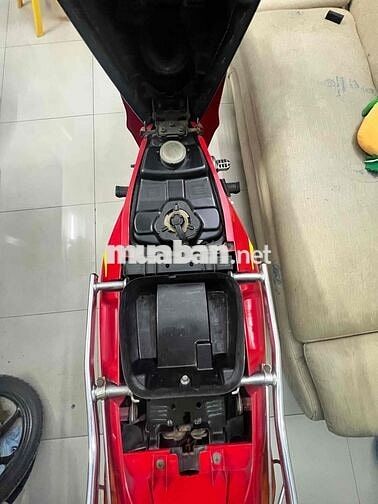 Future đỏ 2000 chín chủ BSTP