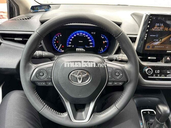 Toyota Corolla Altis 1.8V 2023 xe hãng bán