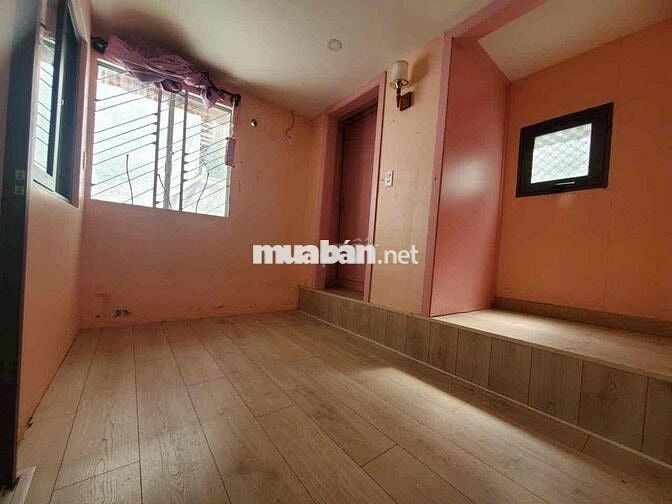 CHO THUÊ NHÀ CHÍNH CHỦ - TĂNG BẠT HỔ HẺM 3M  M2 2PN 1 GÁC LỮNG 1 WC