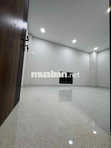 NHÀ Q6 ĐẸP SANG TRỌNG GIÁ BÌNH DÂN. CHỦ GẤP BÁN