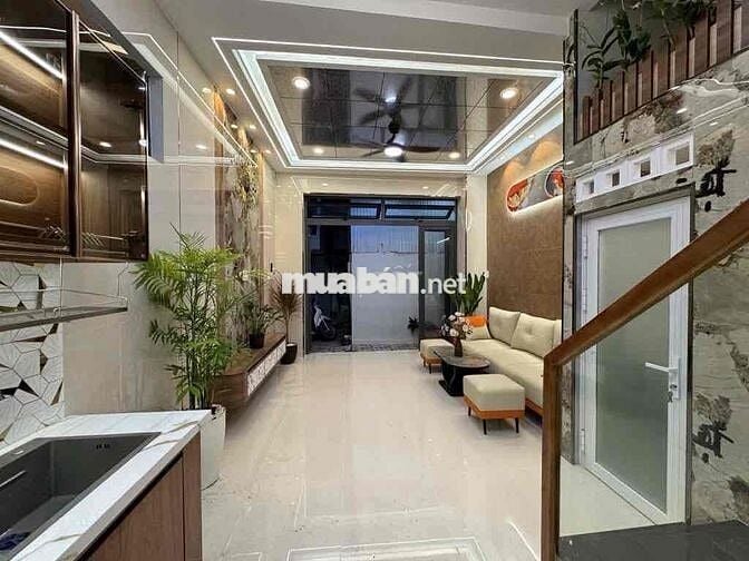NHÀ Q6 ĐẸP SANG TRỌNG GIÁ BÌNH DÂN. CHỦ GẤP BÁN