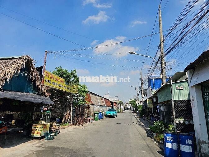 Đất gần chợ Dĩ An, phường Đông Hòa, Tp Dĩ An.