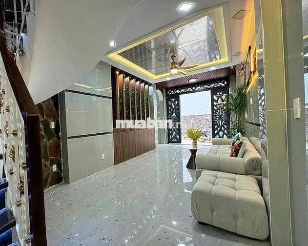 NHÀ HẬU GIANG Q6 NGANG HƠN 7M 50m2