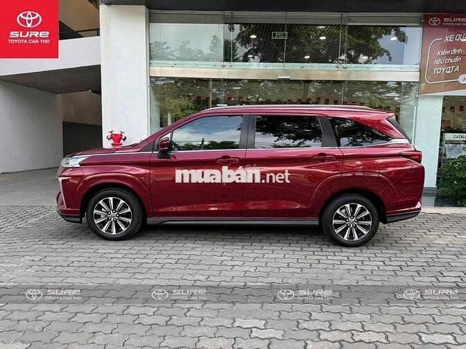 Toyota Veloz Cross 2023 - xe đẹp giá rẻ
