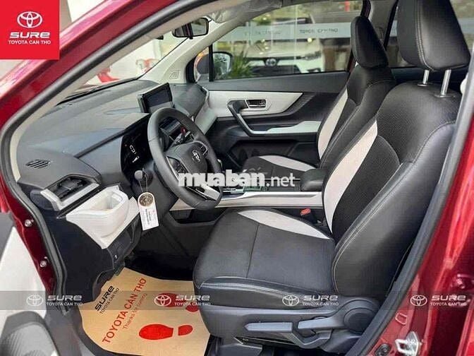 Toyota Veloz Cross 2023 - xe đẹp giá rẻ