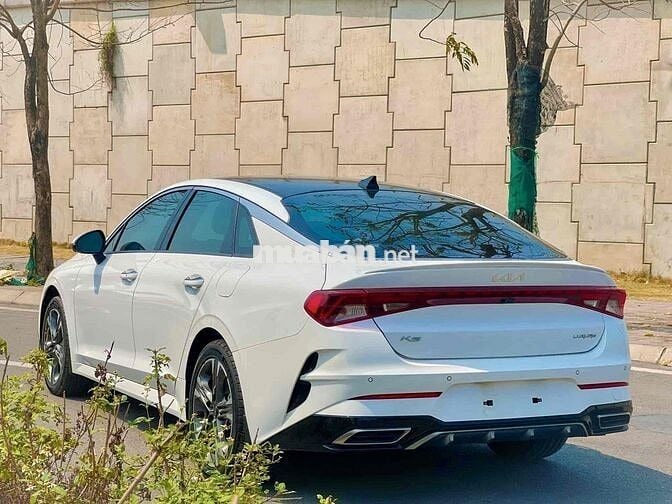 Kia K5 Luxury 2025 ưu đãi khủng 90tr
