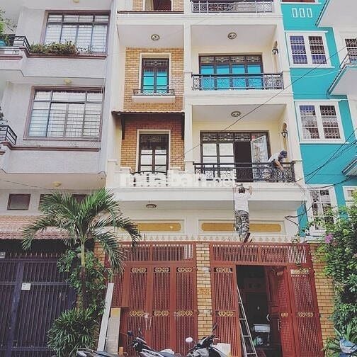 Cho thuê nhà nguyên căn đường 3 tháng 2, Quận 10, TP.HCM