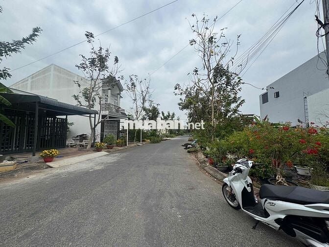 Bán nền GÓC đẹp đường B9 với C5 KDC PHÚ AN gần VÕ NGUYÊN GIÁP