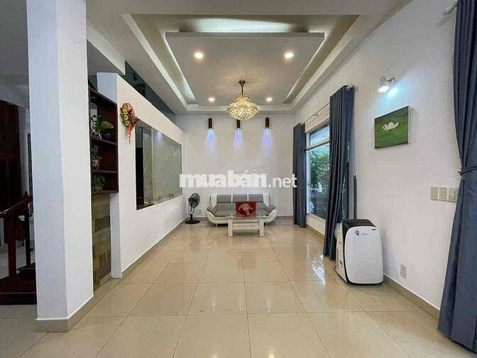Cho Thuê Biệt Thự Mỹ Thái, Phú Mỹ Hưng, 7x18 3Pn 38 Triệu/Tháng