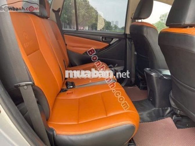 Toyota Innova 2.0E 2017
