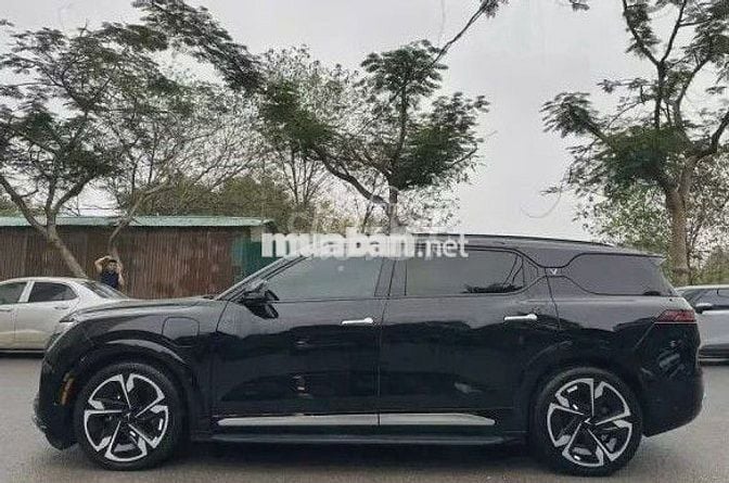 VinFast VF9 Plus 2025 – SUV Điện 7 Chỗ Hạng E