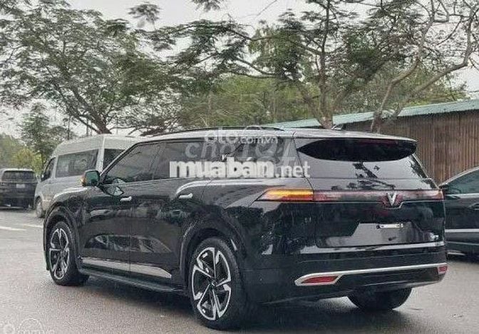 VinFast VF9 Plus 2025 – SUV Điện 7 Chỗ Hạng E