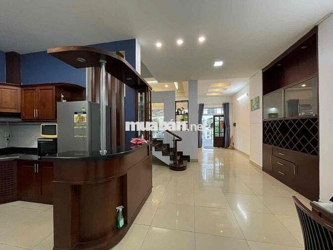 Cho Thuê Biệt Thự Mỹ Thái, Phú Mỹ Hưng, 7x18 3Pn 38 Triệu/Tháng