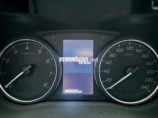 Mitsubishi Outlander 2024 2.0 CVT - 20 km