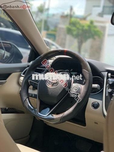 Toyota Camry 2.5Q 2021