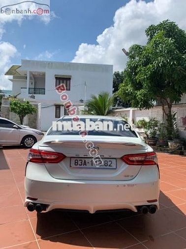 Toyota Camry 2.5Q 2021