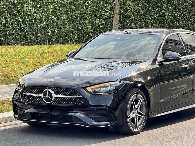 Mercedes Benz C Class 2022 C300 AMG -Bank 90%