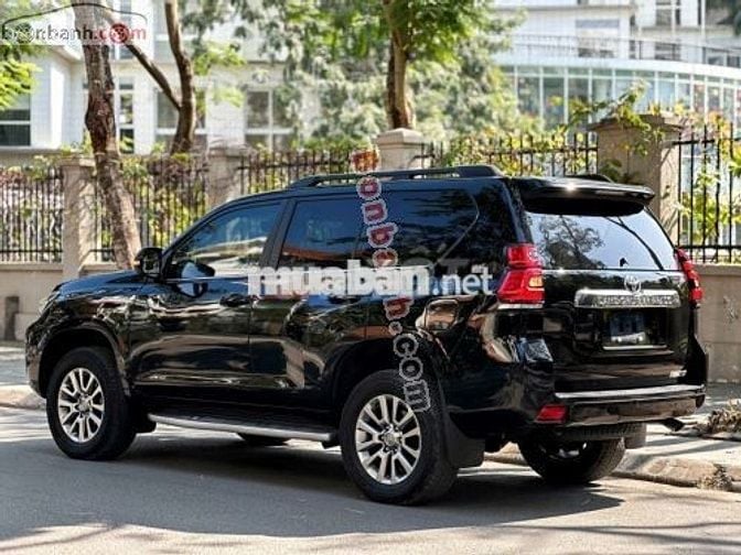 Toyota Prado VX 2.7L 2020