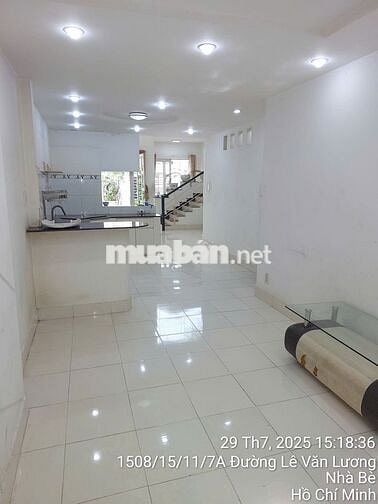 Cho thuê nhà hẻm lớn 8m, 1 trệt 1 lửng, diện tích 150m2, 11tr/tháng.