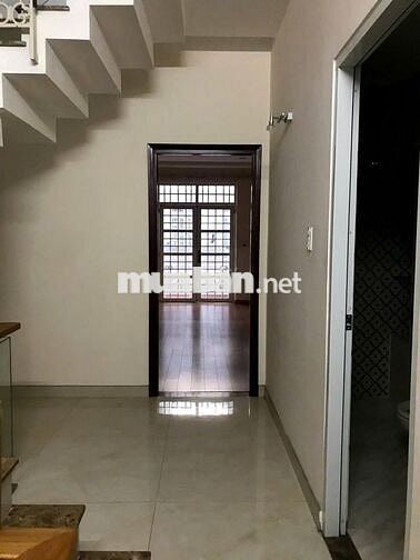 Nhà chỉ 7 tỷ 5, 1 sẹc, hẻm 10m ( hiếm ), 4 tầng, 4PN, Đỗ Thừa Luông