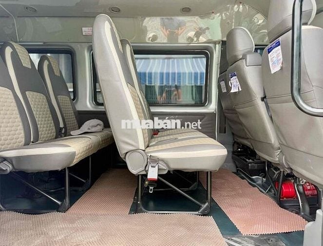 Ford Transit 2023 Full nội thất - 86000 km