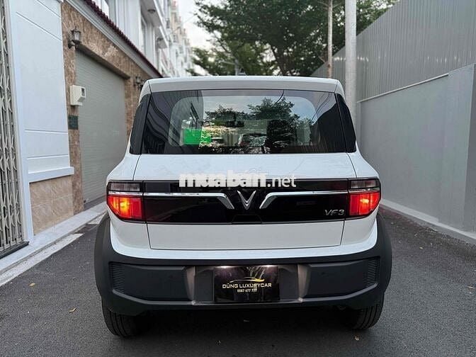 VinFast VF3 2025 mua pin odo 400 km