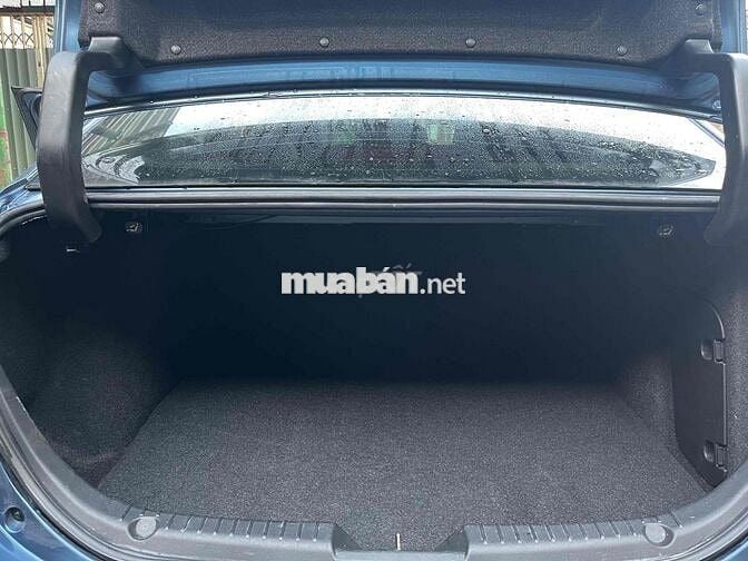Mazda 3 2018 1.5 AT